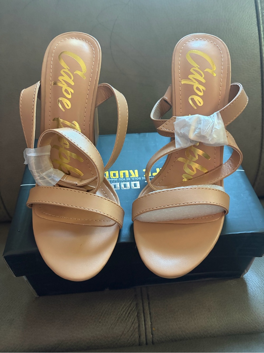 Cape Robbin Beige/Tan Strappy Block Heel Sandals